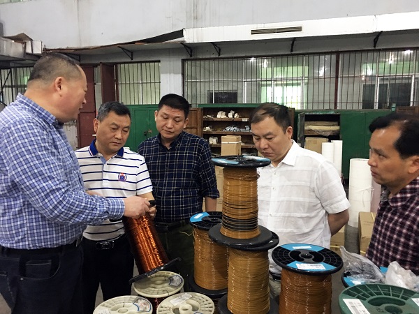 乐动体育网址领导到江西分宜电机厂考察